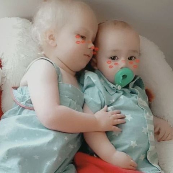 Meet your Posher, Mersaides - Picture 1 of 1